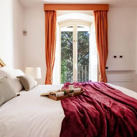 Luxe Escape, Finestra Su Portofino 拉帕洛