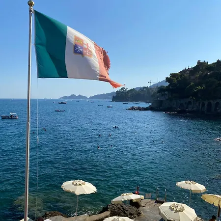 Luxe Escape, Finestra Su Portofino アパート ラッパロ