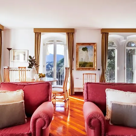 Luxe Escape, Finestra Su Portofino Ραπάλο