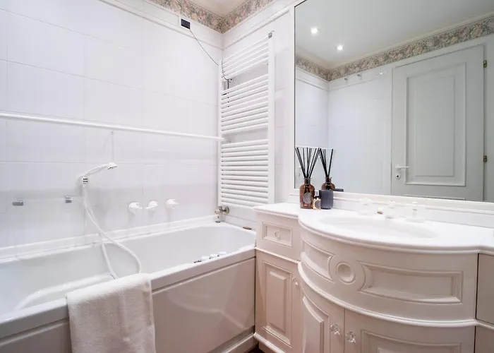 Luxe Escape, Finestra Su Portofino Appartement