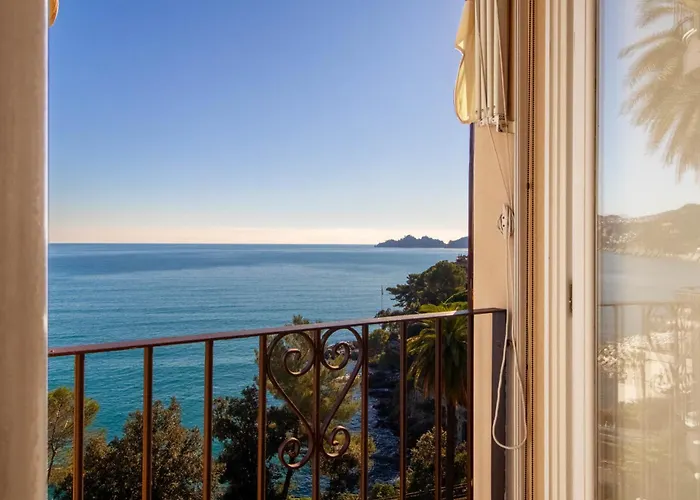 Luxe Escape, Finestra Su Portofino Rapallo