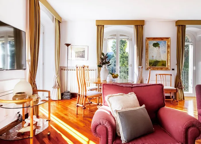 Luxe Escape, Finestra Su Portofino